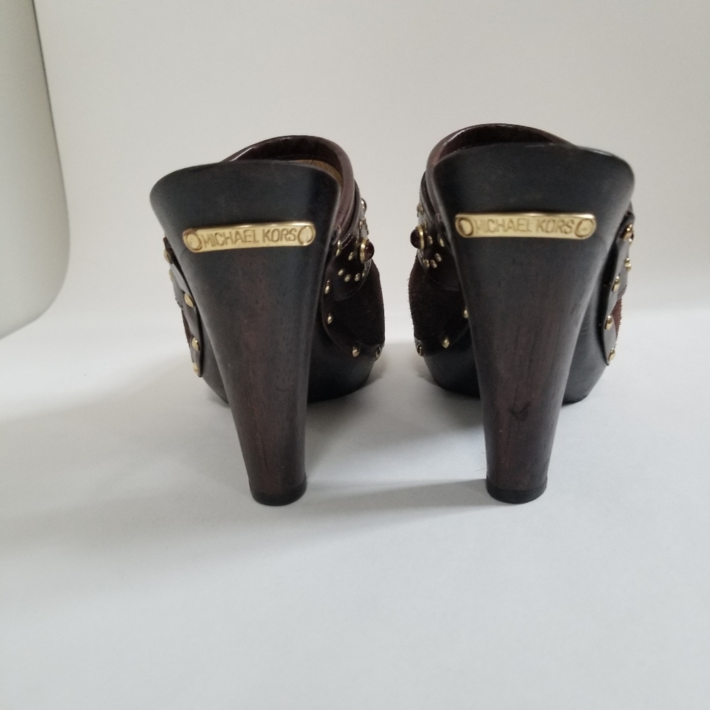 Michael Kors Womens Brown Suede Studded Wooden Mule Clogs Sz 7.5 - Picture 4 of 7